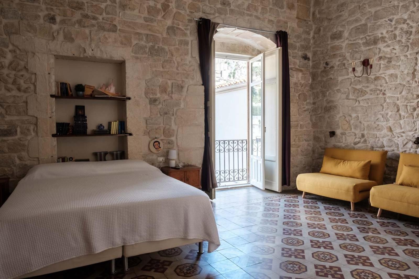مبيت وإفطار موديكا Casa Catale المظهر الخارجي الصورة