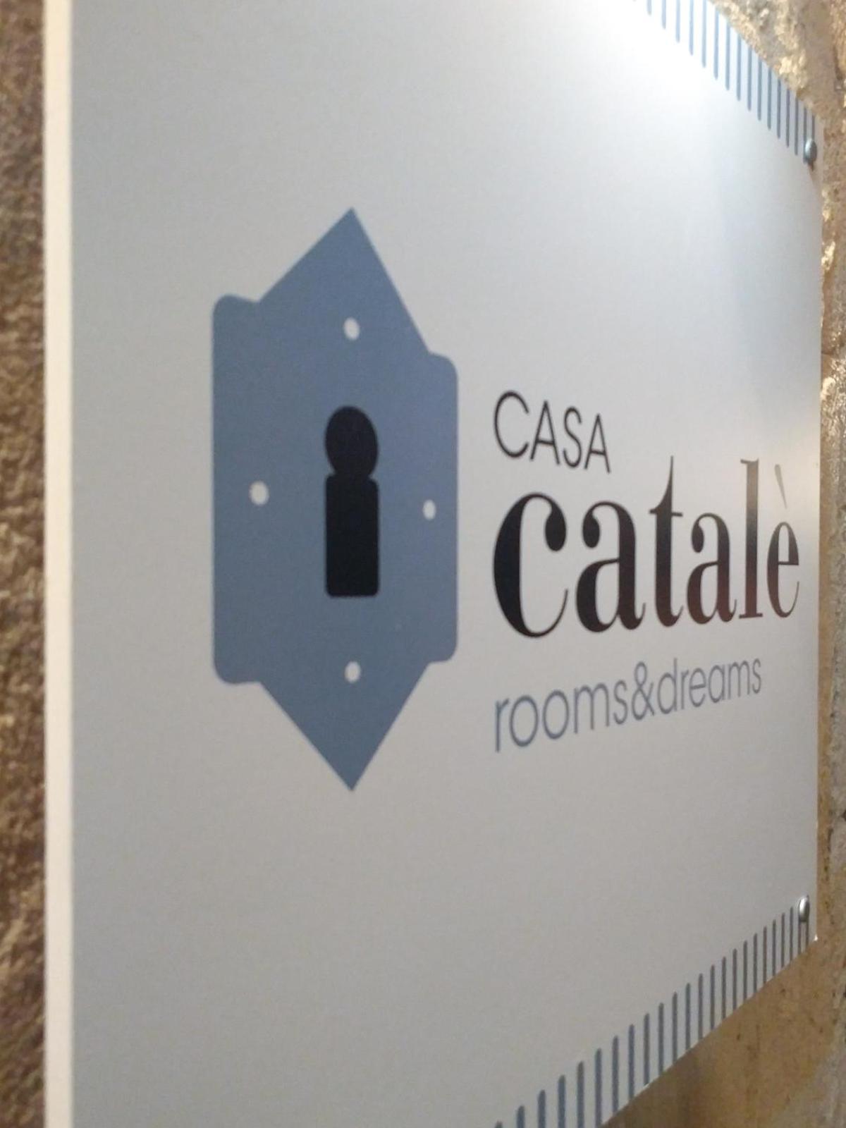 مبيت وإفطار موديكا Casa Catale المظهر الخارجي الصورة